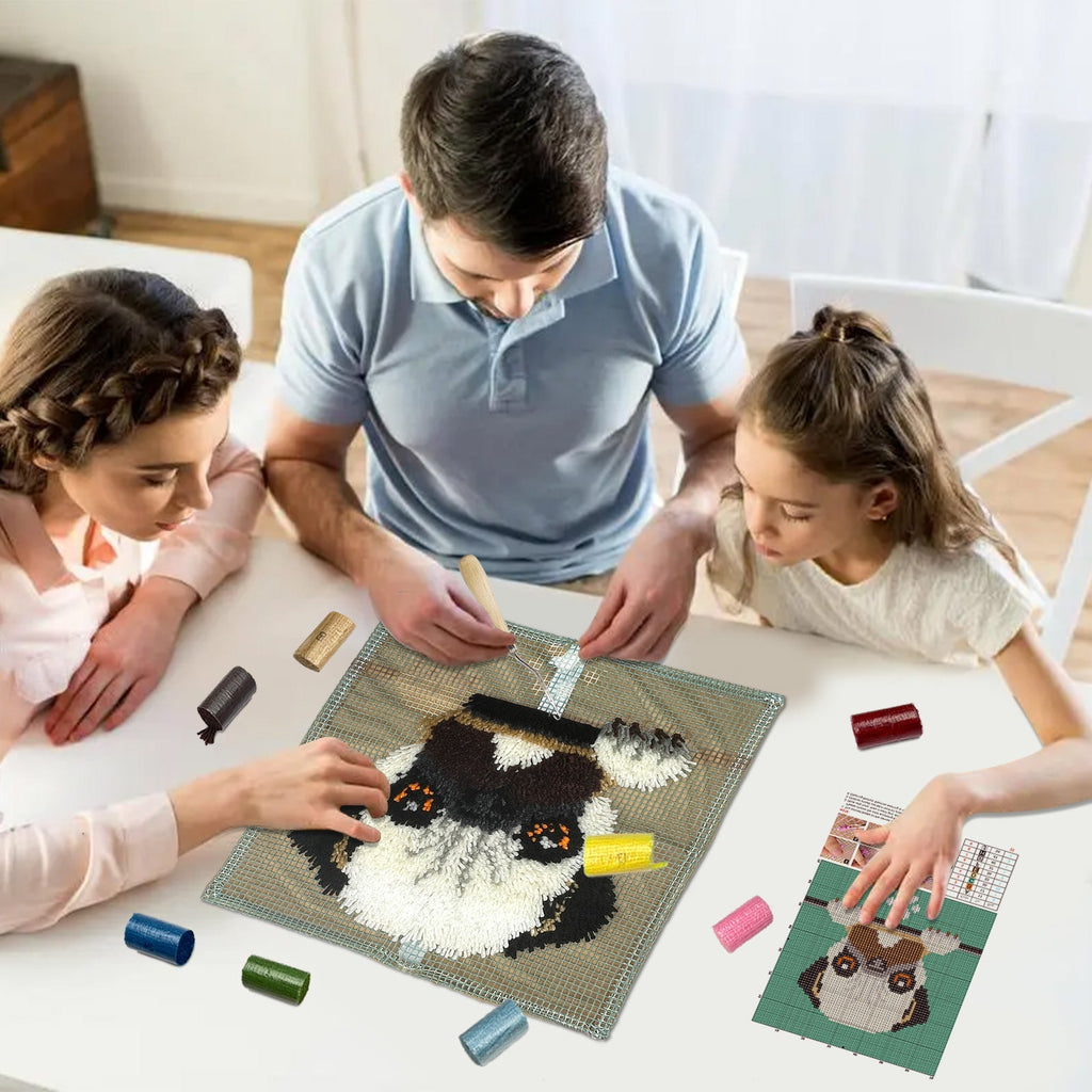 Border Collie Puppy Latch Hook Pillow Kit